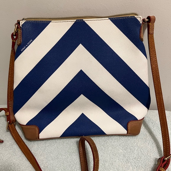 Dooney & Burke Shoulder Bag - Picture 2 of 6